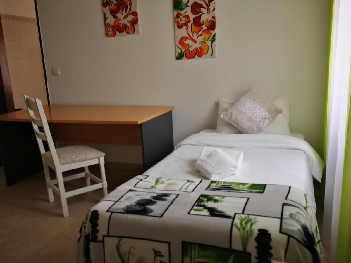 巴勒尔 Surf House Helena酒店 外观 照片